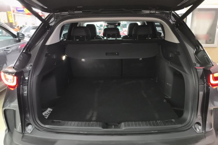 Used Mazda CX-50 2023 2.0L Leading Edition Trunk