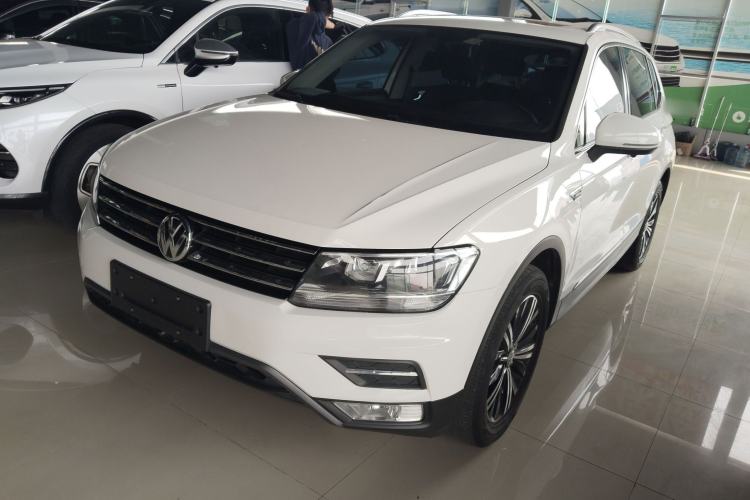 Used Volkswagen Tiguan L 2020 330TSI Automatic Two-Wheel Drive Panoramic Comfort Edition China VI Standard