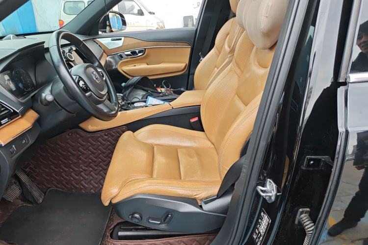 Used Volvo XC90 2018 T6 Prestige 7-Seater Left Front Seat