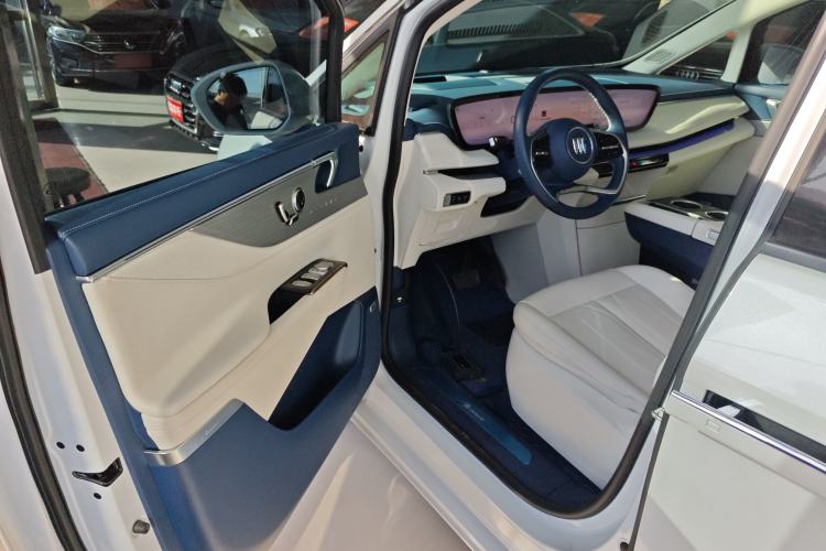 Used Buick GL8 New Energy 2024 Lu Zun Luxury Edition 6-Seater