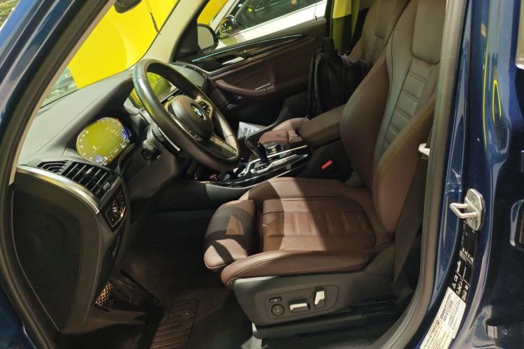 Used BMW X3 2020 xDrive30i Luxury Model with M Sport Package Left Front Seat