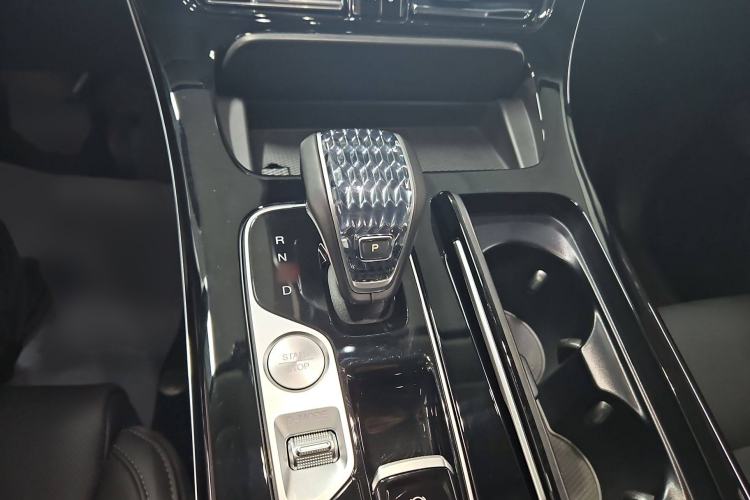 Used GAC Trumpchi M8 2024 Master Series 400T Prestige Edition