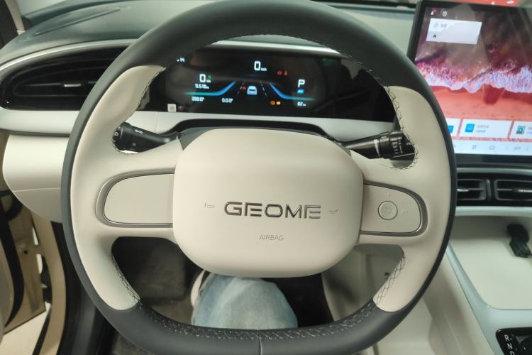 Used Geely Galaxy Geome 2026 Model 410km Freedom Edition Steering Wheel