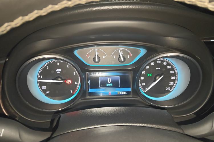 Used Buick Envision 2016 20T Two-Wheel-Drive Elite Model
