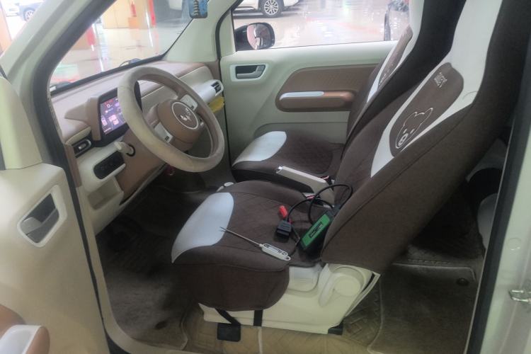 Used Wuling Hongguang MINIEV 2024 3rd Generation 215km Youth Edition Left Front Seat