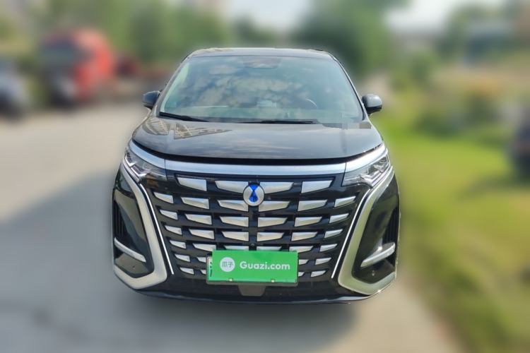 Used Denza D9 2022 DM-i 970 Four-Wheel Drive Flagship Model Front