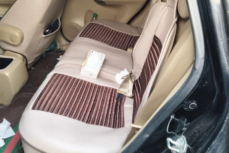 Used Haval H6 2012 2.4L Automatic Two-Wheel Drive Elite Version