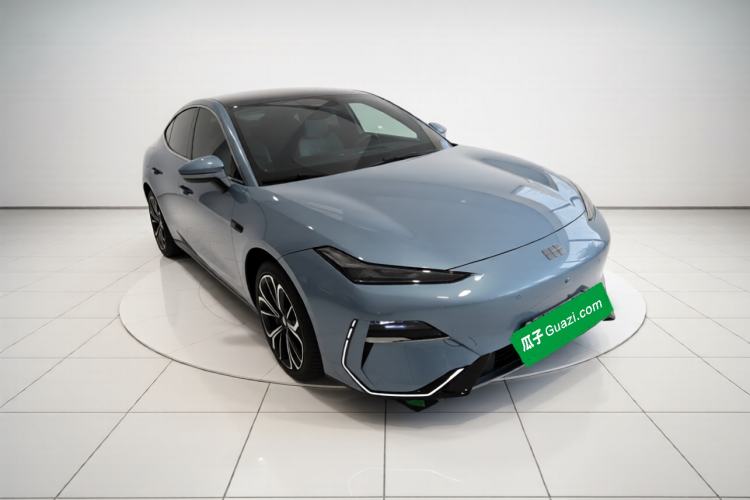 Used Geely Galaxy E8 2025 700 km Long-Range Intelligent Driving Version Exterior 1