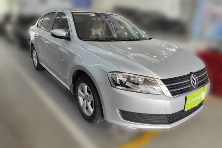 Used Volkswagen Lavida 2013 Revised Classic 1.6L Automatic Fashion Edition