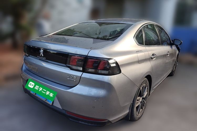 Used Peugeot 308 2016 230THP Automatic Luxury Edition Rear Right 45 Deg