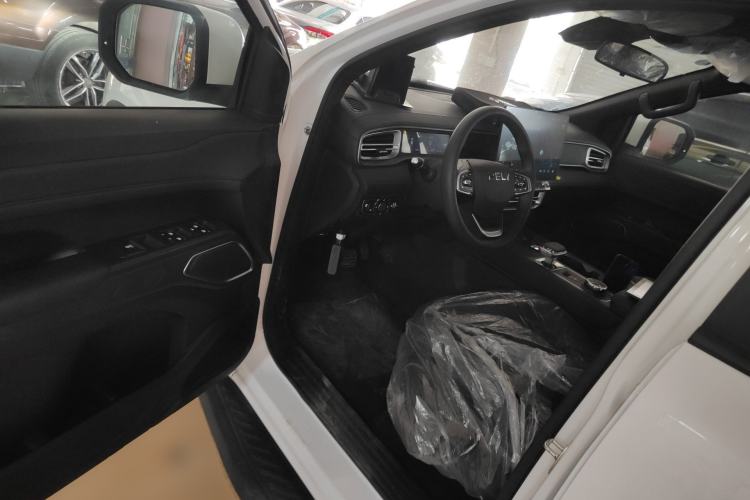 Used RELY Venucia R08 2025 Model 2.3T 8AT 2WD Diesel Long Box Trail Edition Driver Seat