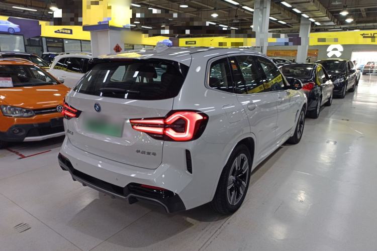 Used BMW iX3 2023 Leading Model