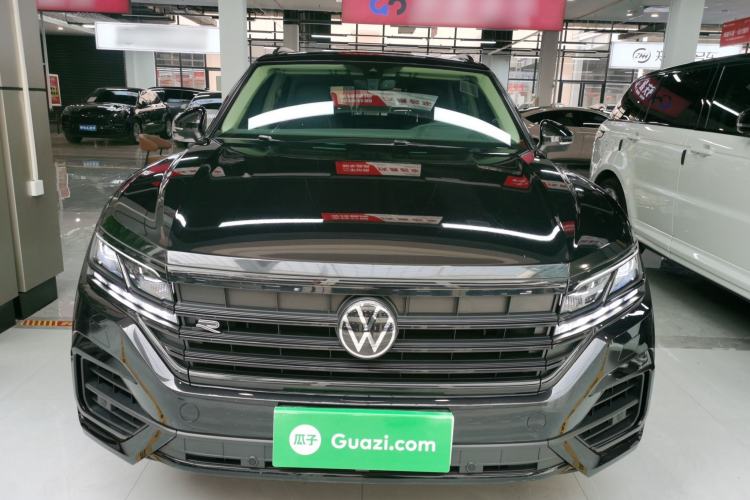 Used Volkswagen Touareg 2022 3.0 TSI Luxury Edition Black Diamond Sport Package