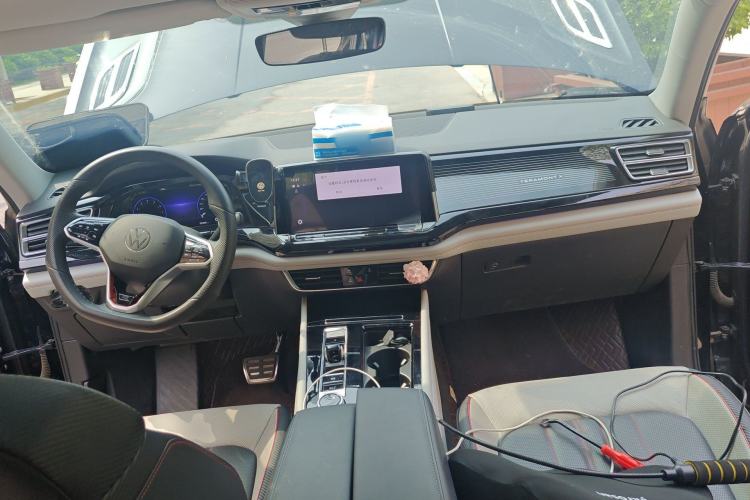 Used Volkswagen Teramont X 2024 380TSI Four-Wheel Drive Prestige Luxury Edition Center Console