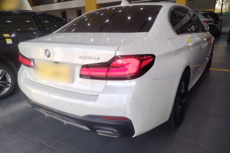 Used BMW 5 Series 2022 Restyled 530Li Luxury Edition M Sport Package
