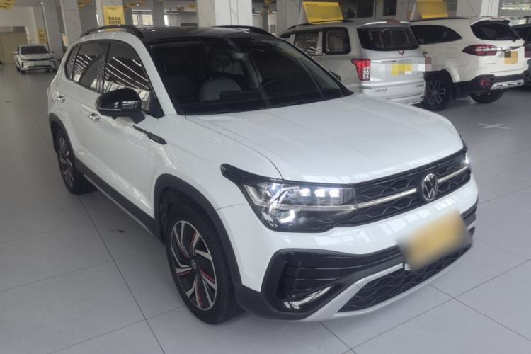 Used Volkswagen Tharu 2023 300TSI Two-Wheel-Drive Full Moon Edition Front Right 45 Deg