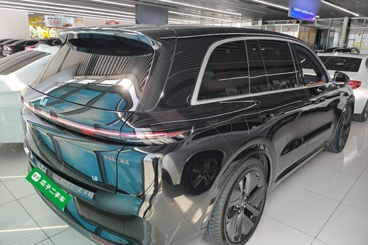 Used Li Auto L8 2024 Ultra Model Rear Right 45 Deg