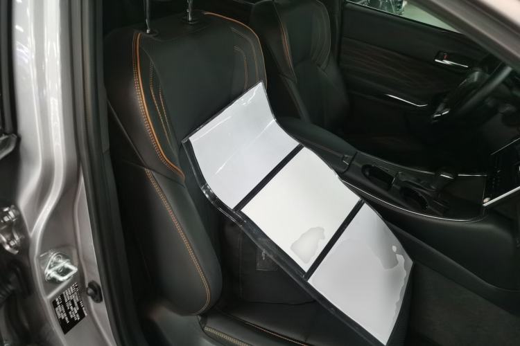 Used Toyota Avalon 2024 Dual-Motor 2.0L Luxury Edition