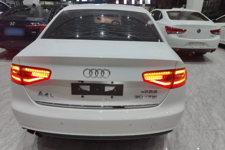 Used Audi A4L 2016 30 TFSI Collector's Edition Automatic Comfort Model
