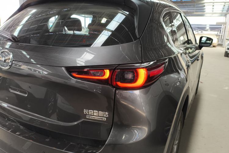 Used Mazda CX-5 2024 2.0L Automatic Two-Wheel Drive Zhiya Pro Right Rear Taillight