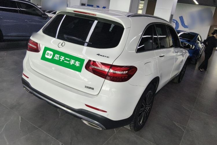 Used Mercedes-Benz GLC 2019 GLC 260 L 4MATIC Dynamic Model Rear Right 45 Deg