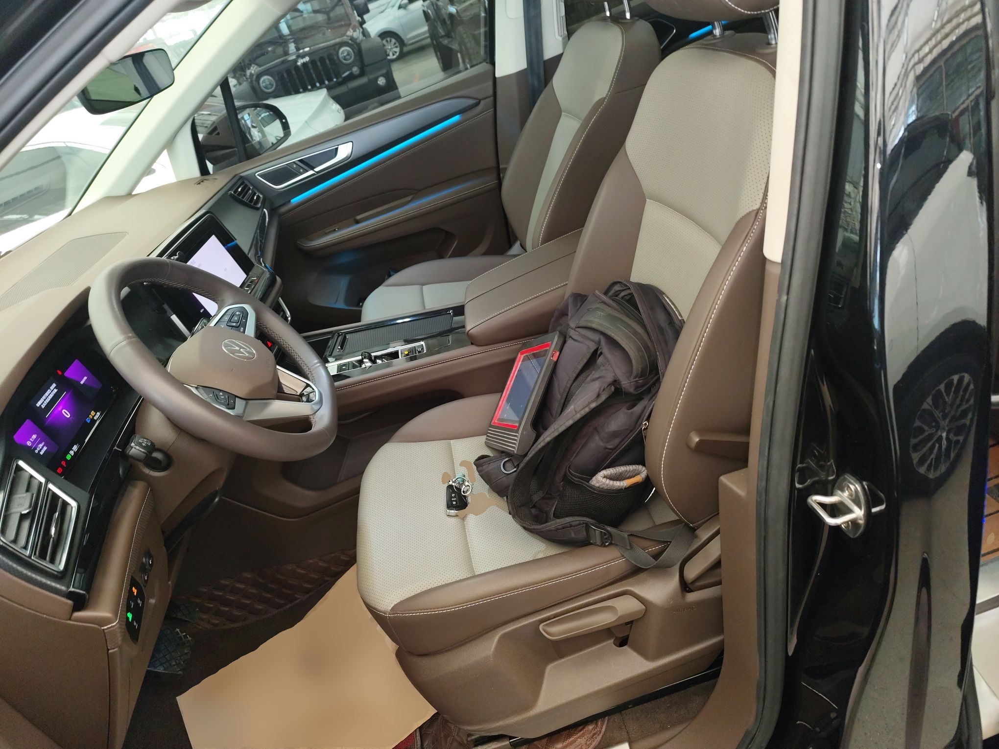 Переднее сиденье в автомобиле