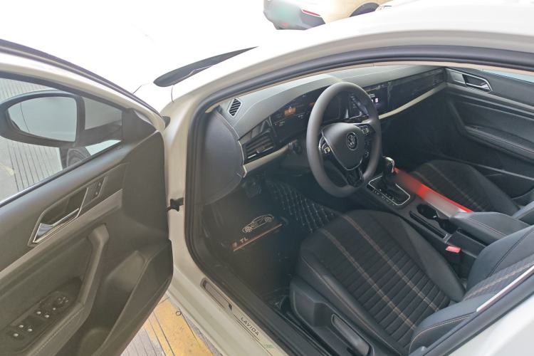 Used Volkswagen Lavida 2021 280TSI DSG Comfort Edition Driver Seat