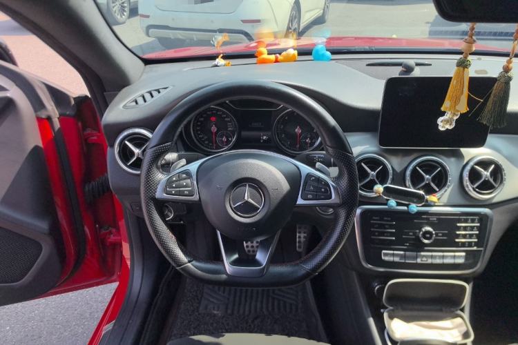 Used Mercedes-Benz CLA 2017 Refreshed CLA 220 4MATIC
