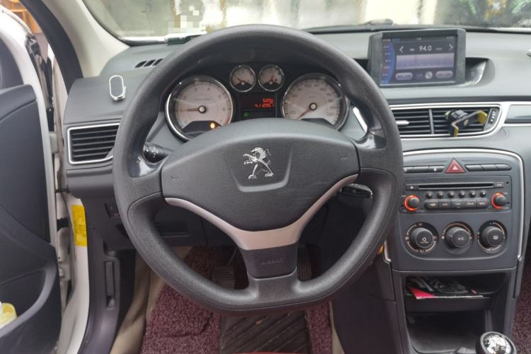 Used Peugeot 308 2012 1.6L Manual YouShang Edition
