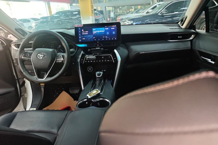 Used Toyota Venza 2023 2.5L Smart Electric Hybrid Dual-Drive Prestige Version