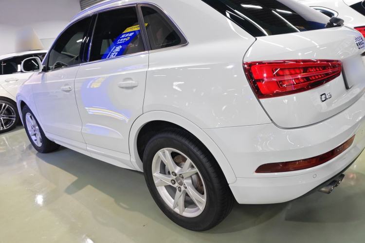 Used Audi Q3 2017 35 TFSI Fashion Model
