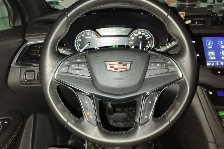 Used Cadillac XT5 2022 2.0T Two-Wheel Drive Luxury Version