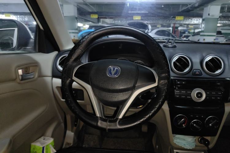 Used CHANGAN Alsvin V3 2015 1.4L Manual Warm-Hearted Model China V Standard Steering Wheel