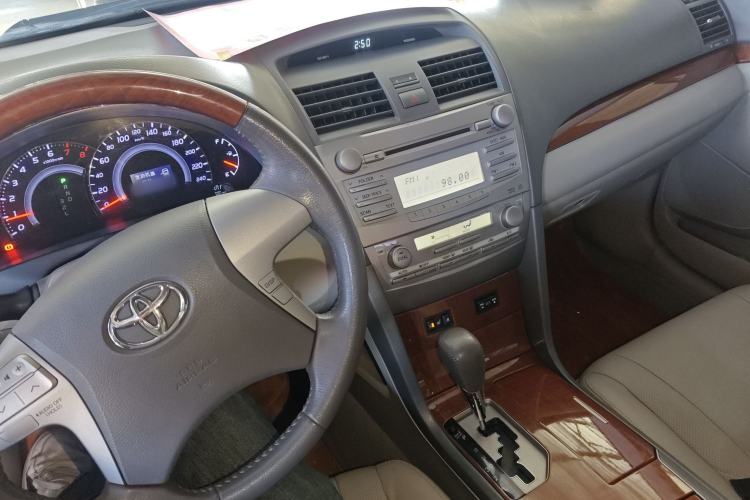 Used Toyota Camry 2013 200G Classic Luxury Edition
