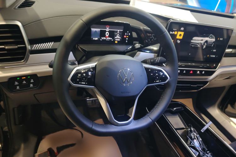 Used Volkswagen ID.6 CROZZ 2022 Long-Range PRO Edition
