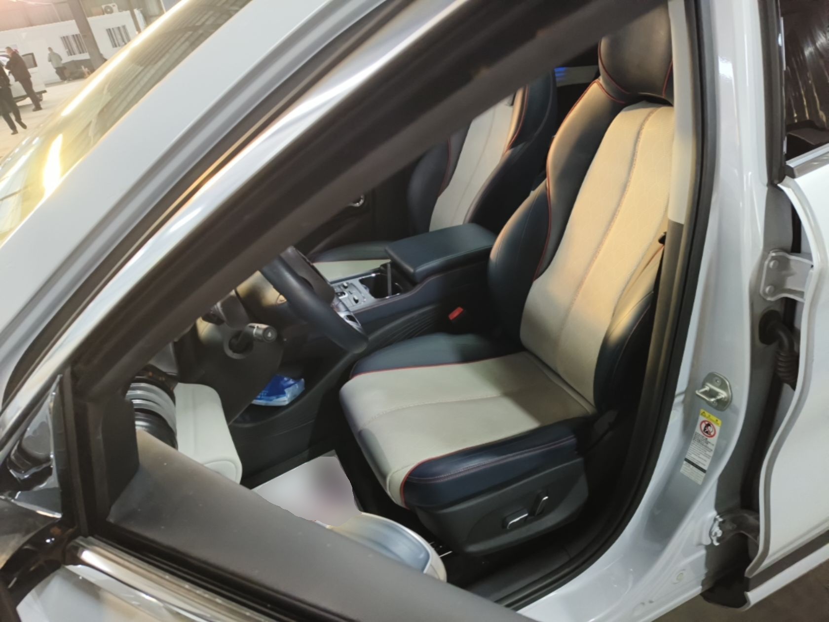 BYD Yuan PLUS 2022 510 km Flagship Version — снимка 17