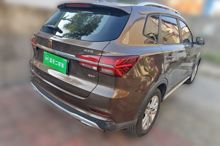 Used Roewe RX5 2016 Revised Version 20T Two-Wheel Drive Manual Transmission Luxury Edition
