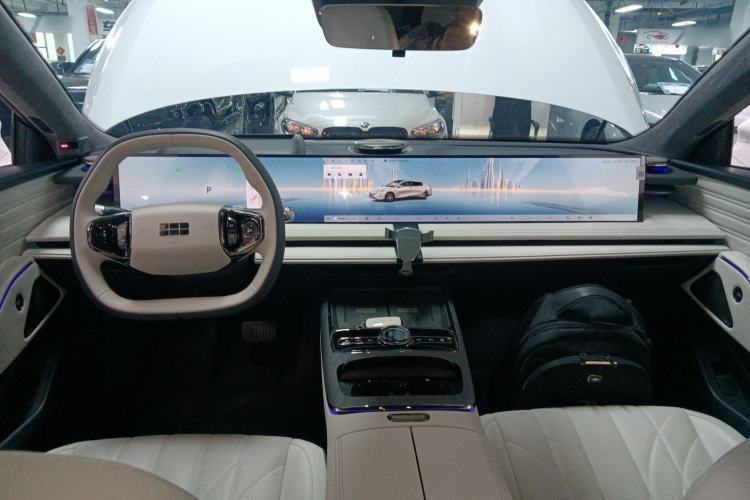 Used Geely Galaxy E8 2025 700 km Long-Range Intelligent Driving Version