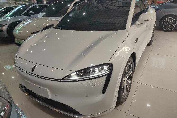 Used Hima Luxeed R7 2024 All-Electric 802 km Max