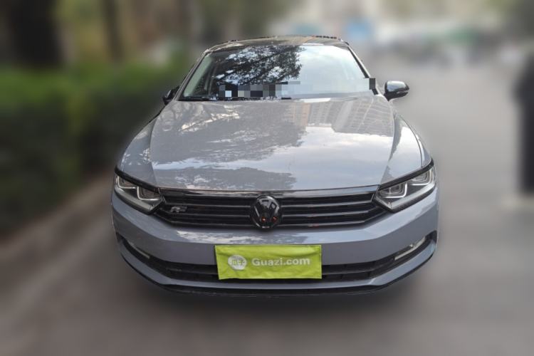 Used Volkswagen Magotan 2017 330TSI DSG Luxury Model
