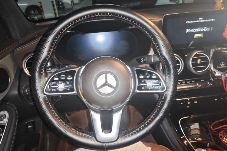 Used Mercedes-Benz GLC 2021 GLC 260 L 4MATIC Dynamic Edition Steering Wheel