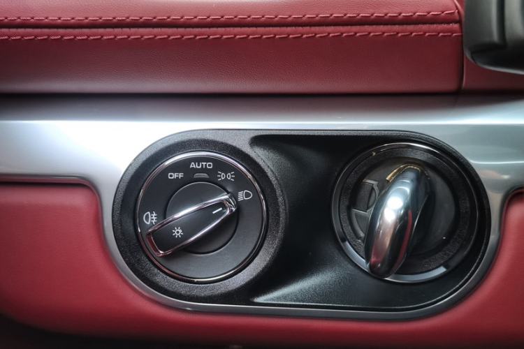 Used Porsche 718 2022 Boxster 2.0T Interior 11