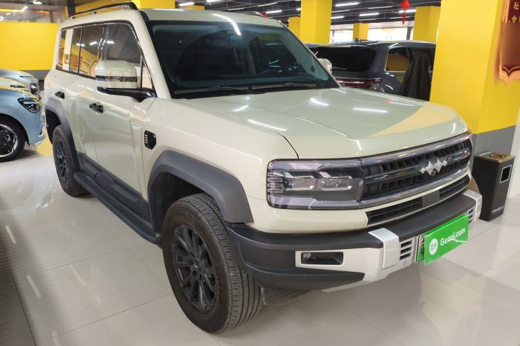 Used Formula Leopard 5 2023 Navigator Edition