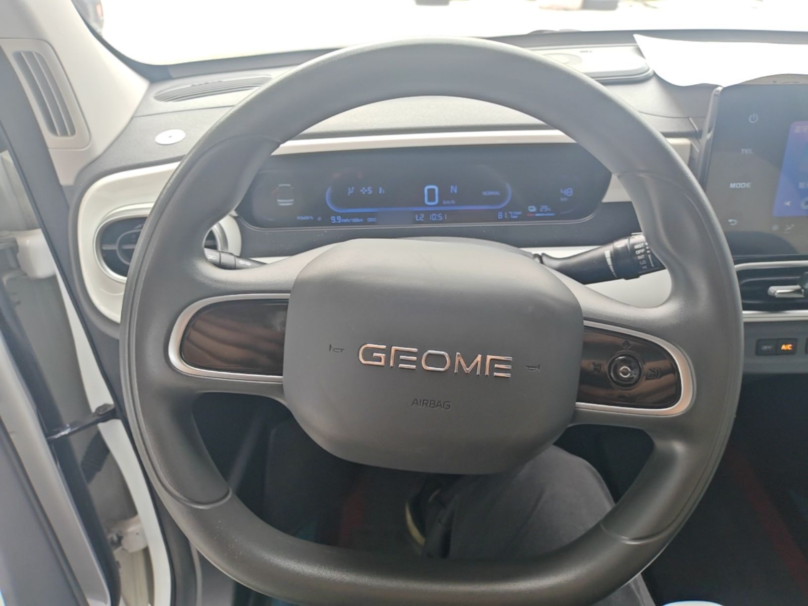 Geely Galaxy Panda 2025 210 km – Yuanqi Bear — снимка 13