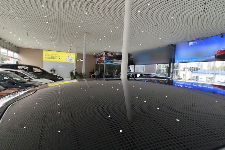 Used Deepal S09 2025 Rear-Drive Ultra Roof