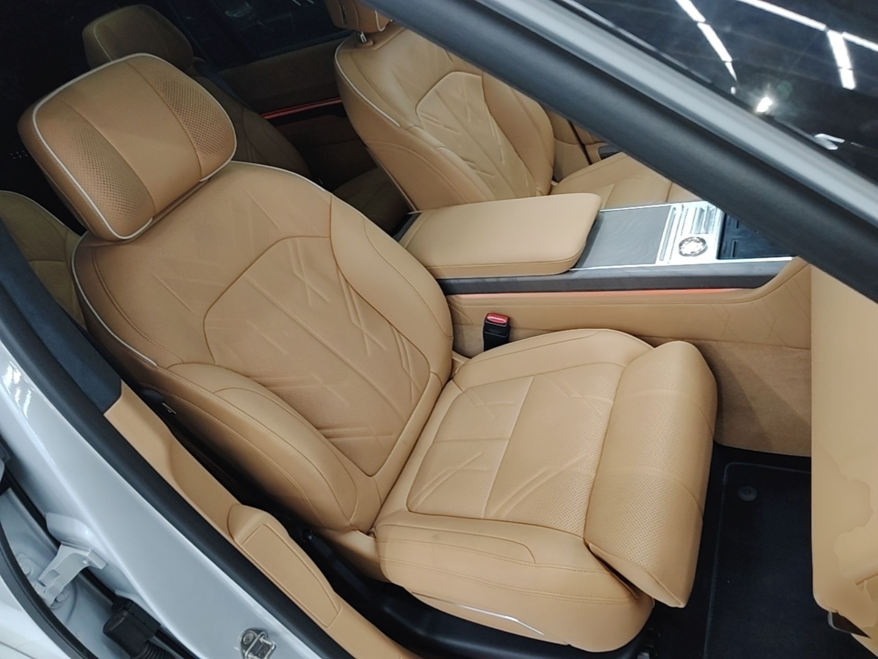 Zeekr 9X 2025 Ultra Edition 70kWh — снимка 19