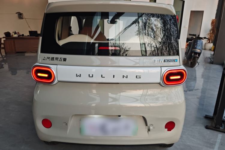 Used Wuling Hongguang MINIEV 2024 3rd Generation 215km Youth Edition