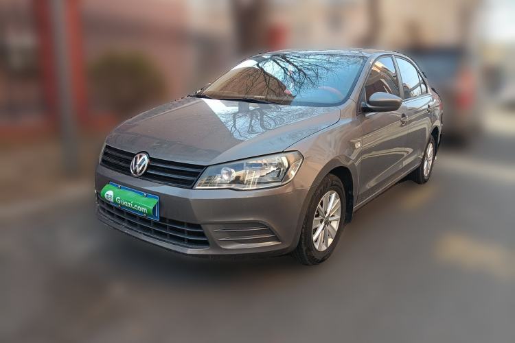 Used Volkswagen Jetta 2015 1.4L Manual Fashion Model