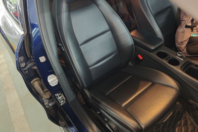 Used Mercedes-Benz GLA 2016 GLA 200 Fashion Model
