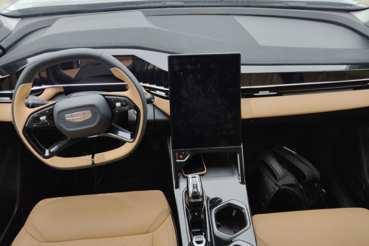 Used Geely Auto FX11 2023 1.5TD DCT Prestige Edition